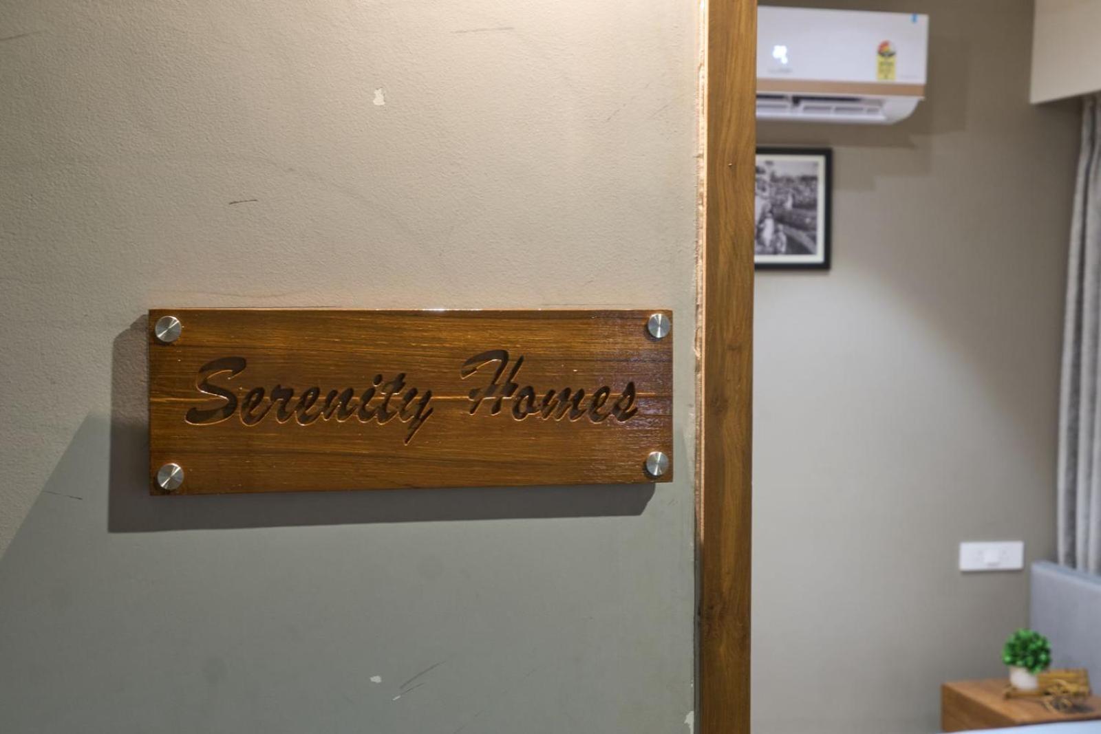 Serenity Homes 콜라푸르 외부 사진